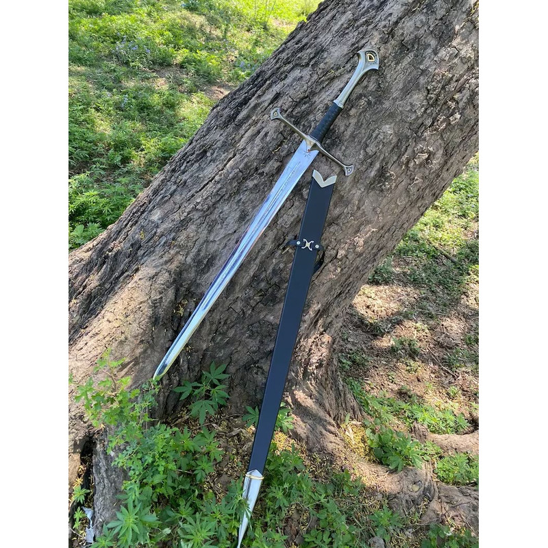 ANDURIL Sword Of Strider 0