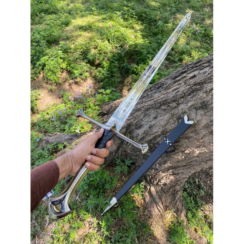 ANDURIL Sword Of Strider 3