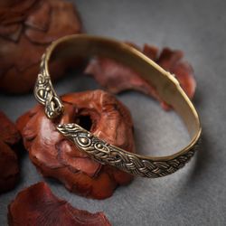 Wolf heads bracelet. Man Pagan handcrafted jewelry.