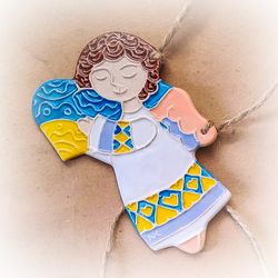 ceramic angel with heart wall decoration,christmas tree angel ornaments,handmade angel home decor,angel with heart chris