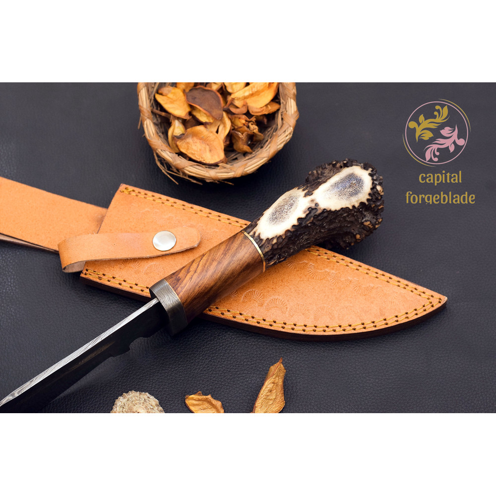 Handmade Hunting Knife.jpg