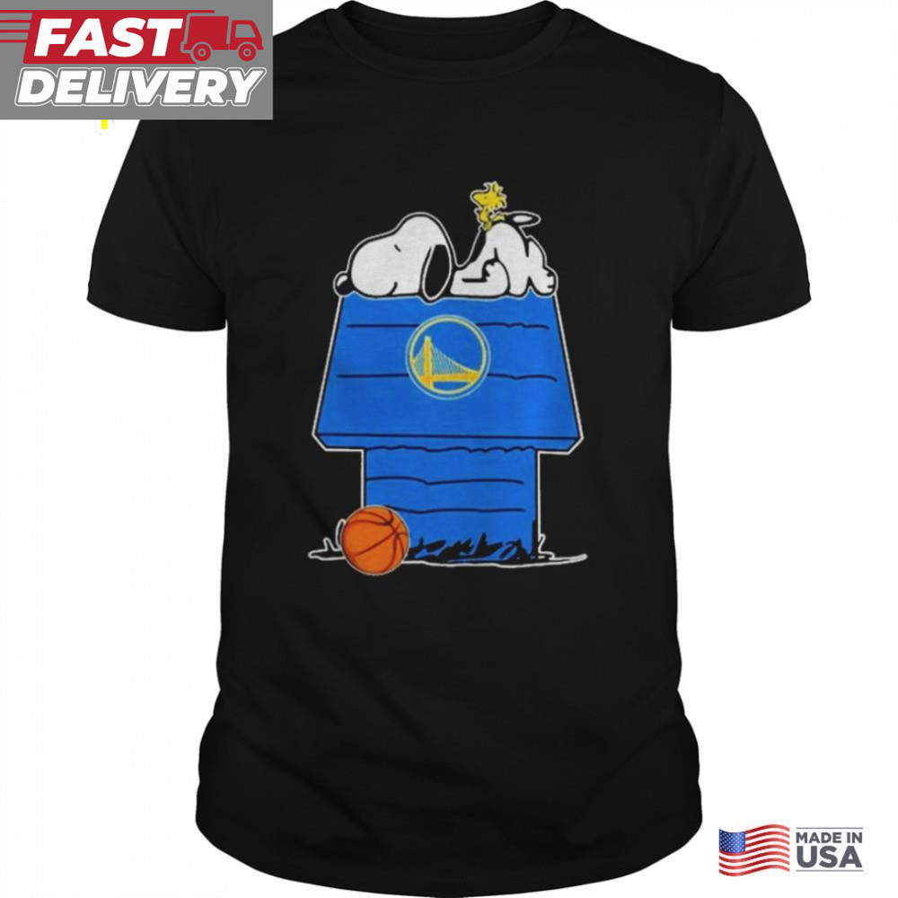 Golden State Warriors NBA Champions Snoopy Woodstock The Peanuts Movie T Shirt.jpg