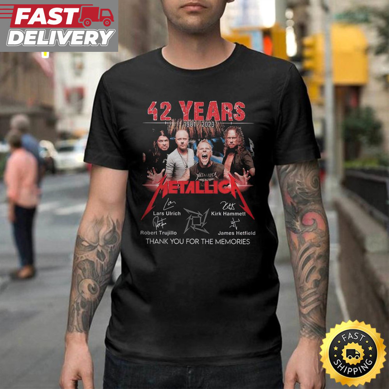 Metallica 42 years 1981-2023 Thank You For The Memories Merch Metallica Tour 2023 T-shirt.jpg