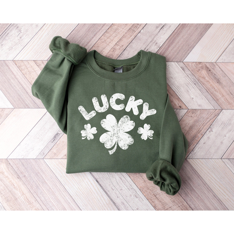 Retro Lucky Sweatshirt, St Patricks Day Sweater, Irish Crewneck Sweatshirt, Four Leaf Clover, St Pattys Day Outfit, Saint Patricks Day Shirt.jpg
