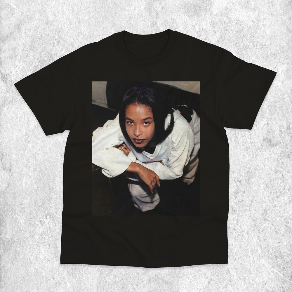 90's Aaliyah Tee - Hip Hop Fashion - Unisex - Classic Fit - Classic Rap Tee - Merch.jpg