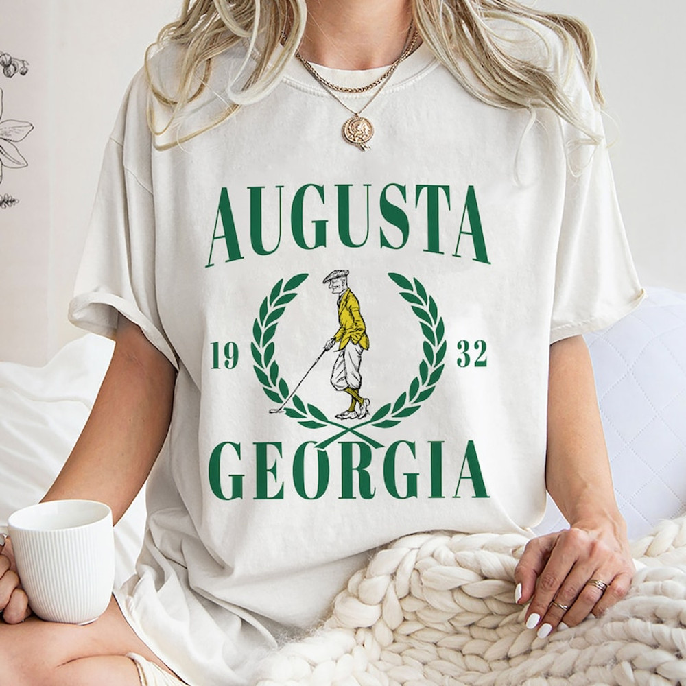 Augusta Georgia Golf Shirt, Unique Shirt Gift For Golfers, Augusta Vintage Style Golf Sweatshirt, Distressed Augusta Sweatshirt Hoodie1.jpg