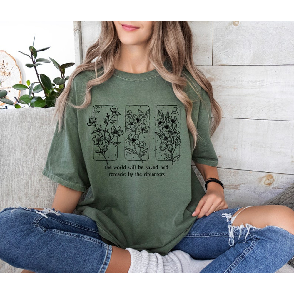 The World Will Be Saved And Remade By The Dreamers Comfort Colors Shirt, Throne Of Glass Sweatshirt, Sarah J Maas, SJM Hoodie2.jpg