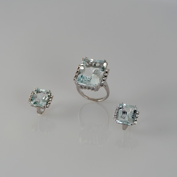 wite-gold-set-diamonds-aquamarine-valentinsjewellery-7.JPG