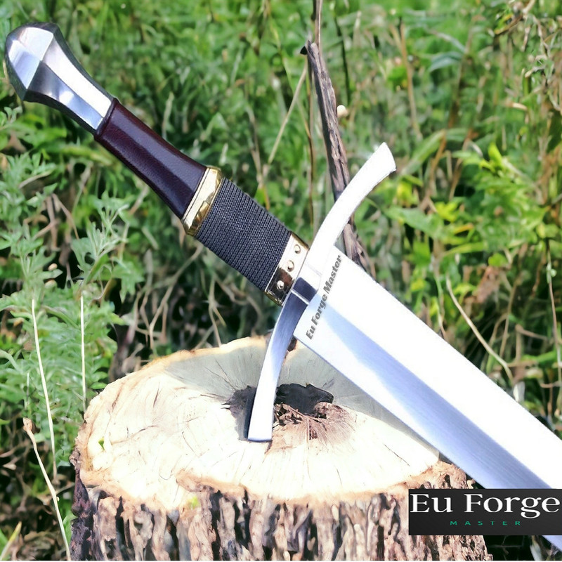Long Sword (2).jpg