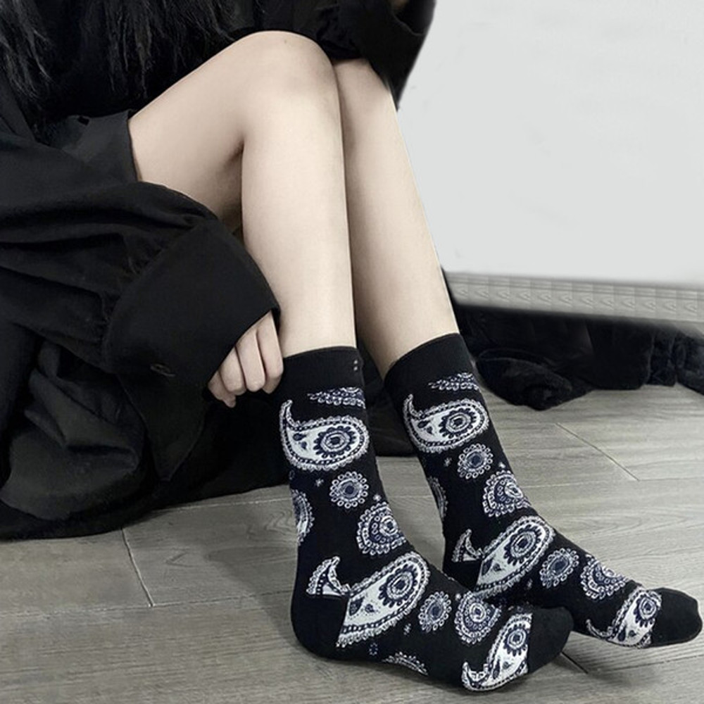 Timeless Black & White Bandana Socks (5).jpg