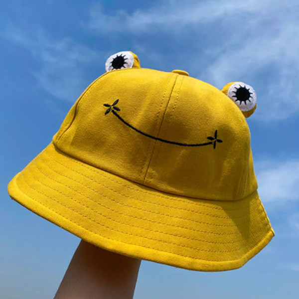 Cute Frog Bucket Hat (6).jpg
