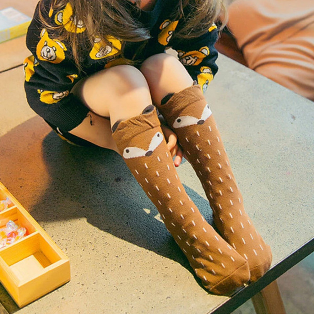 Knee-high fox socks for babies (1).jpg