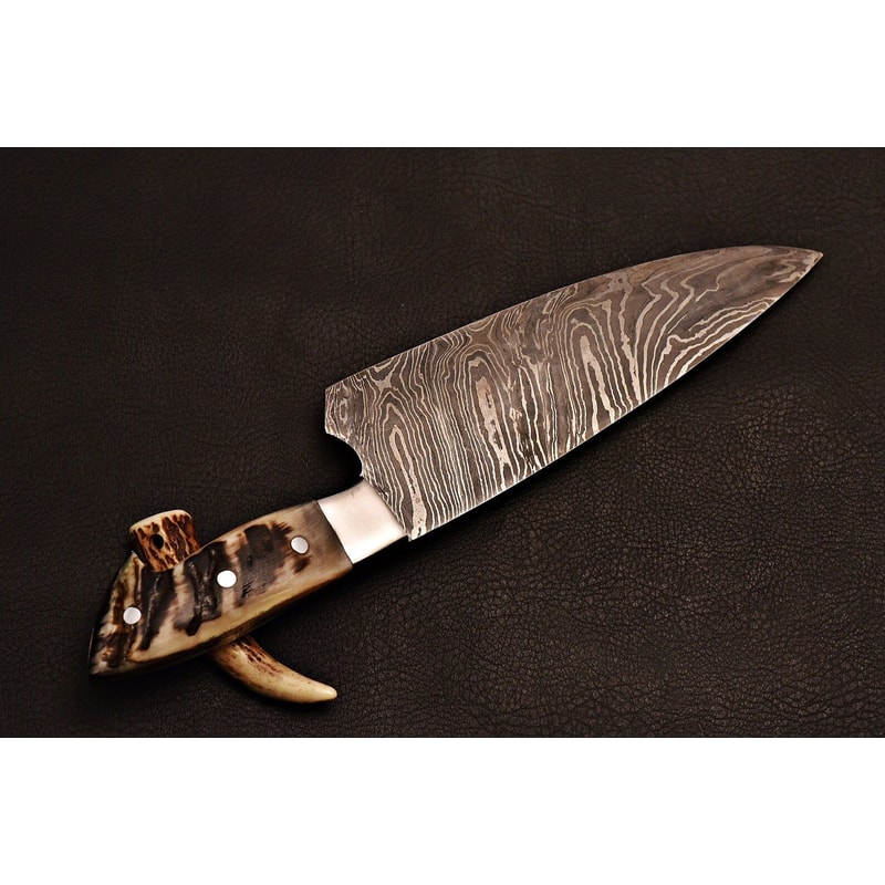 Damascus Steel Cooking Knife Artisan Chef Blade With Ram Horn Handle Birthday Gifts 2