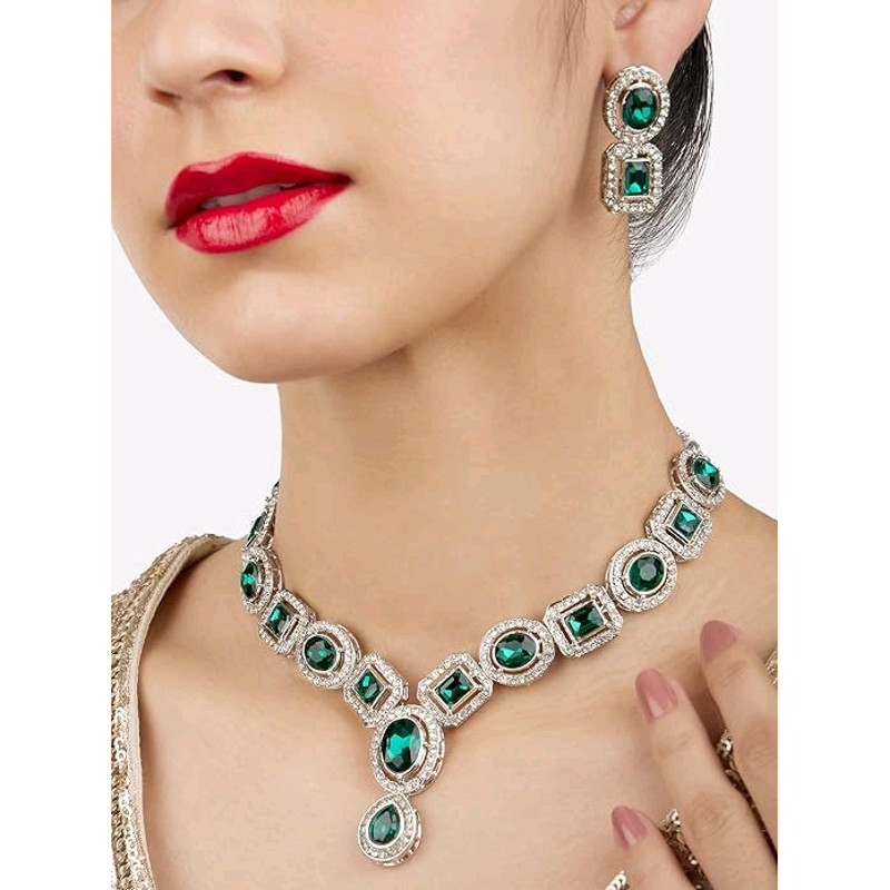 New Green Stones Dazzling Austrian Diamonds Embellished Necklace Earring Set For Women 1
