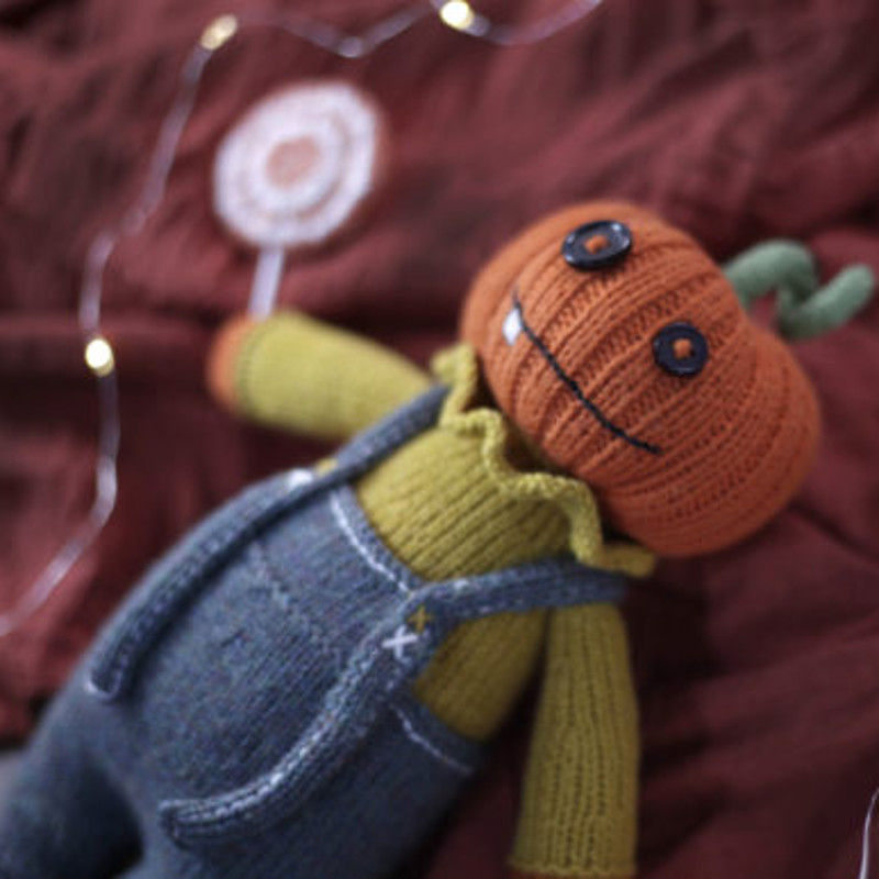 Halloween-Pumpkin-PDF-knitting-pattern-Graphics-14513311-2-580x387.jpg