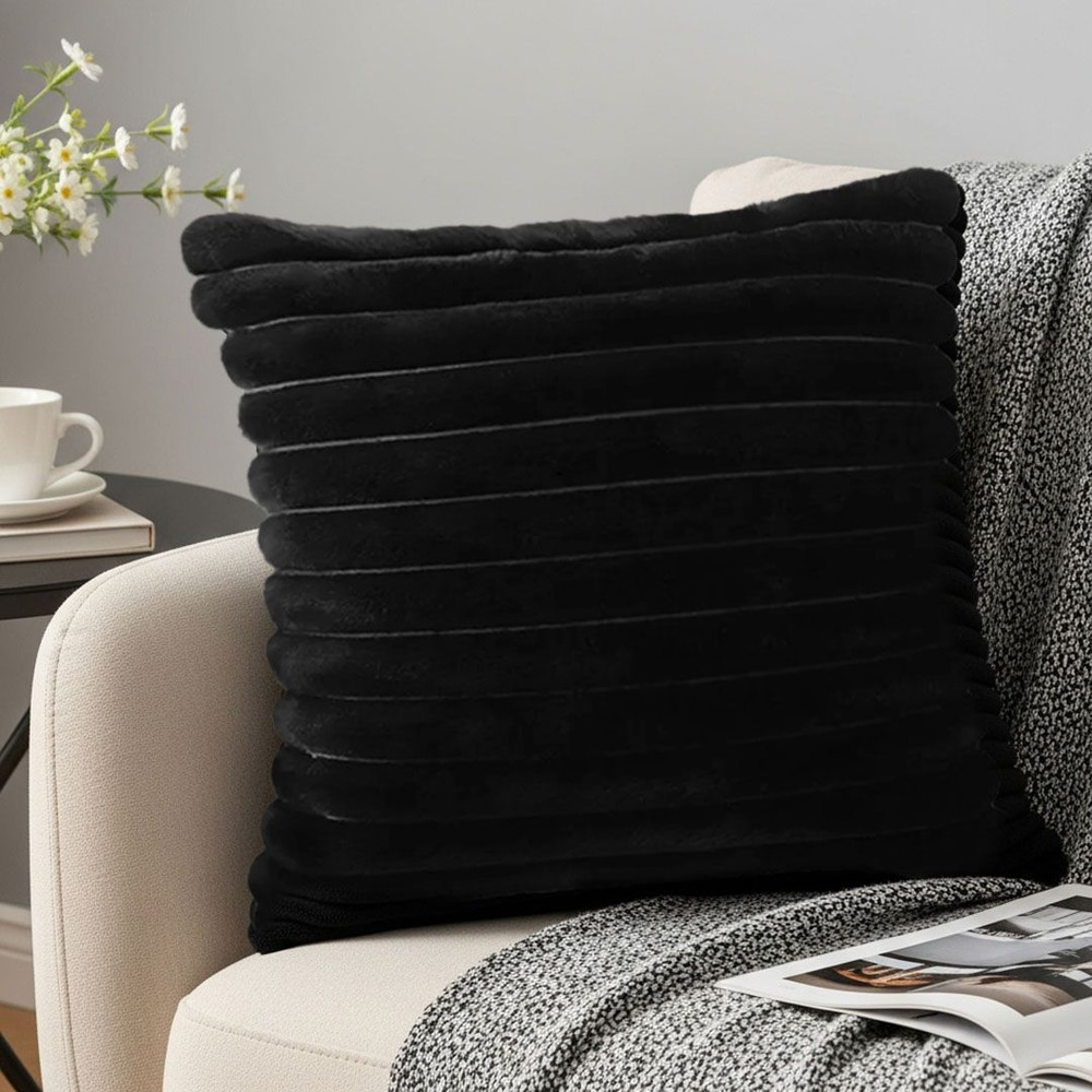 SOGA 45cm Medieval Raised Pattern Fringed Velvet Pillowcase 5