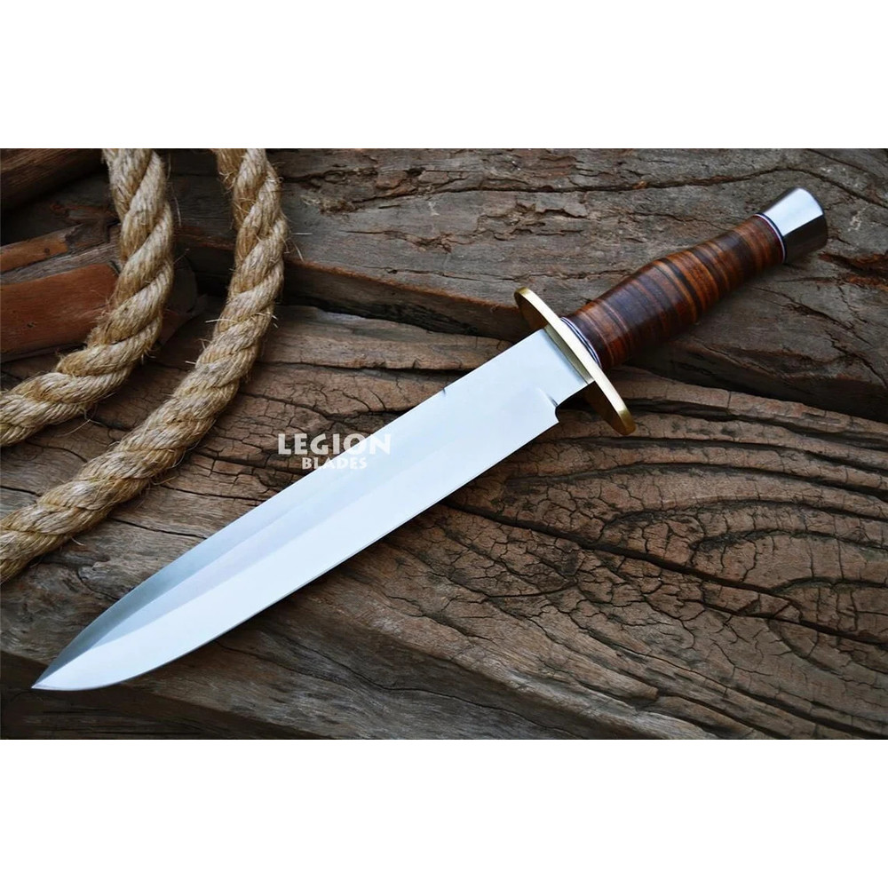 Andre Ronald Custom Hand Made Beautiful Bowie Knife  Leather Sheath 1
