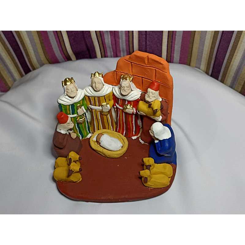 Handcrafted Clay Nativity Scenes Decorative Gifts For Christmas And Similar Celebrations 6