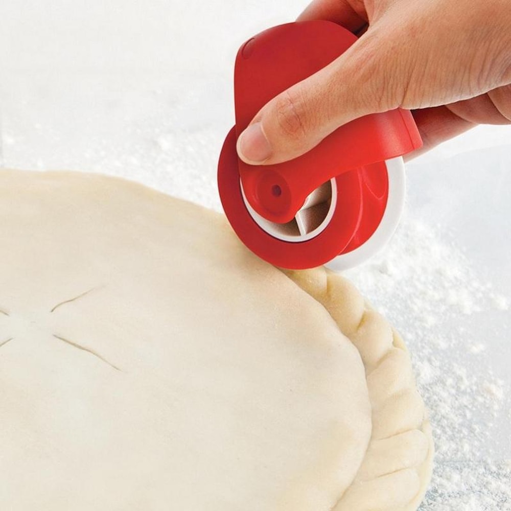 Manual Pasta Cutter Rolling Wheel For Homemade Noodles And Pizza 8