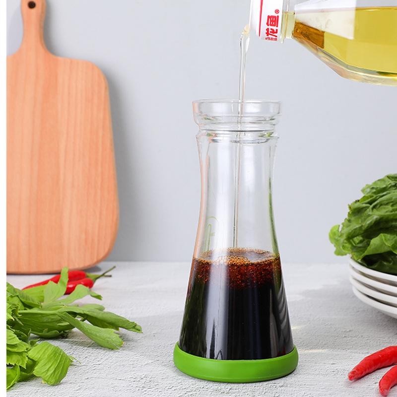 Premium Salad Dressing Shaker Bottle with Measuring Scale Spill Proof Vinegar & Sauce Mixer
