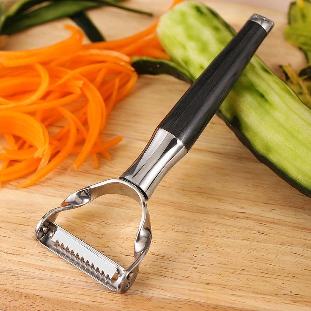 Stainless Steel Multifunctional Vegetable Peeler And Fruit Scraper 1