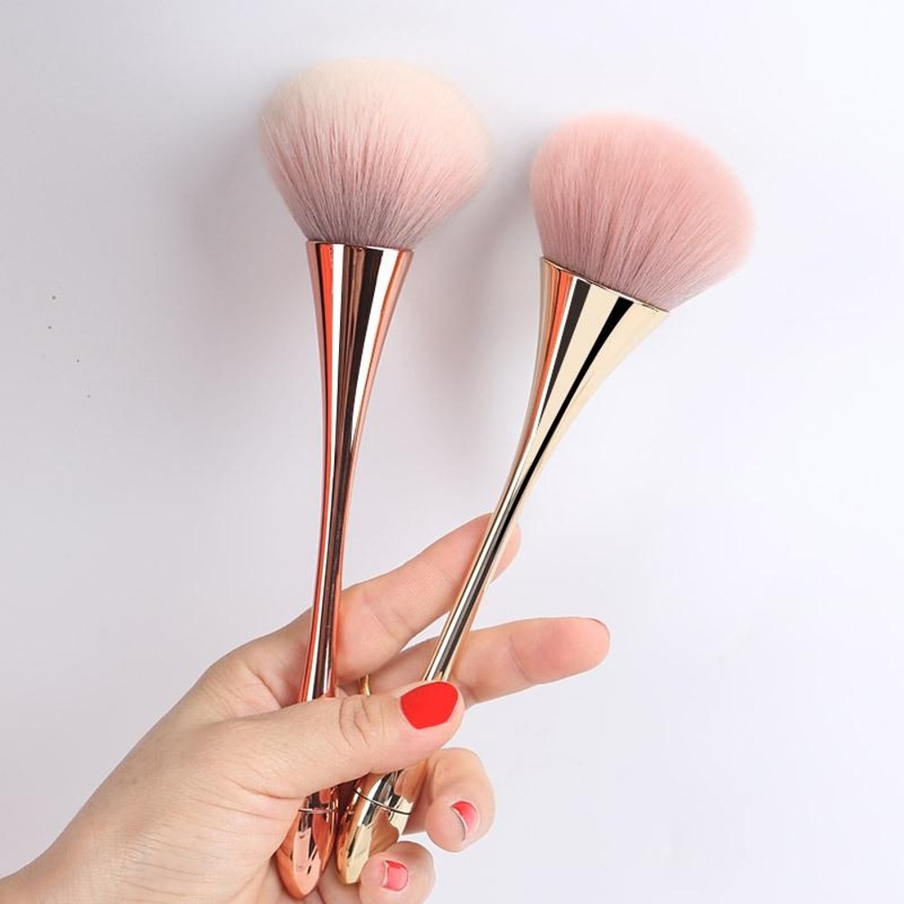 Large Round Head Synthetic Makeup Brush For Powder Blush And Smooth Blending 7