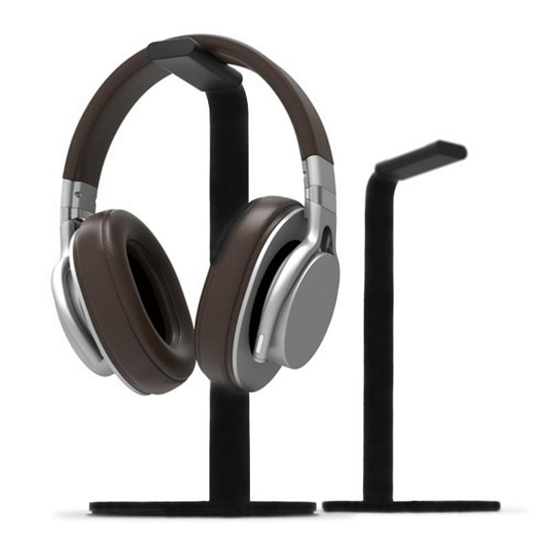 Sleek Aluminum Headphone Holder Stand with Silicone Pad for Desk and Gaming Headsets