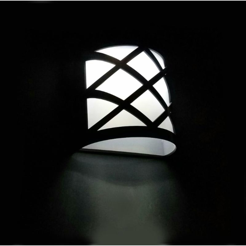 Solar Powered LED Outdoor Wall Light Waterproof Energy Saving Garden Lamp