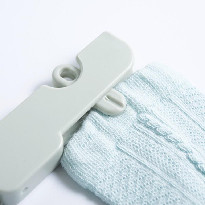 Foldable Travel Hanger Portable Anti Skid Windproof Clothes Hanger 3