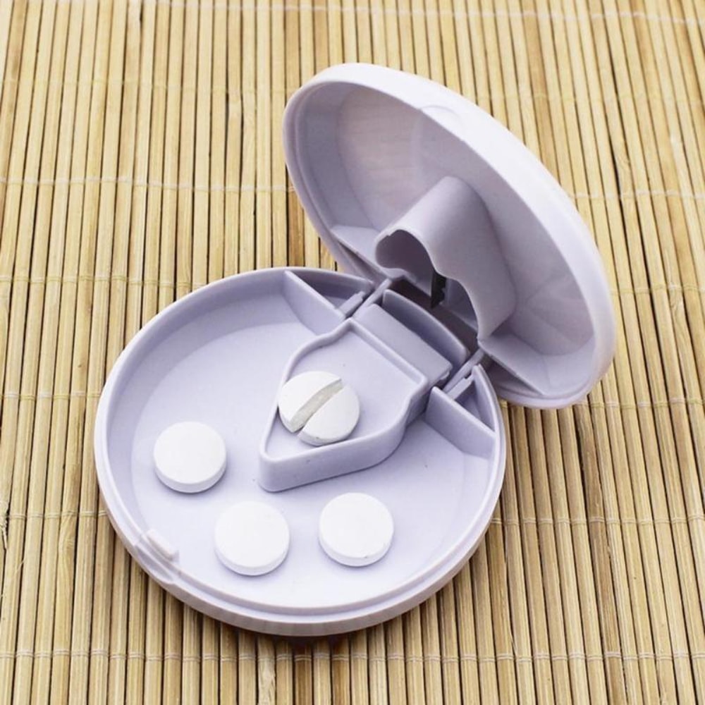 Portable Pill Cutter Medicine Dispenser Box With Stainless Steel Blade 6
