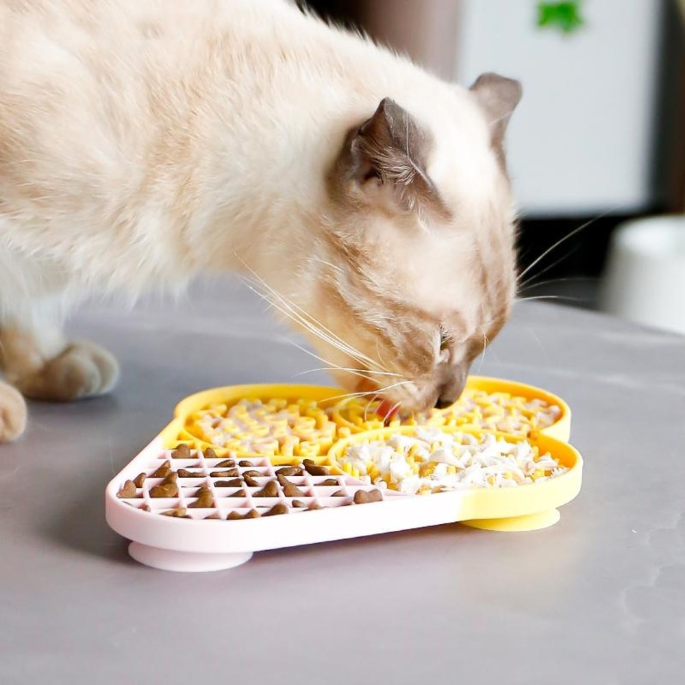 Ice Cream Pet Lick Mat Slow Feeder Tray For Dogs Cats With Suction Cups 7