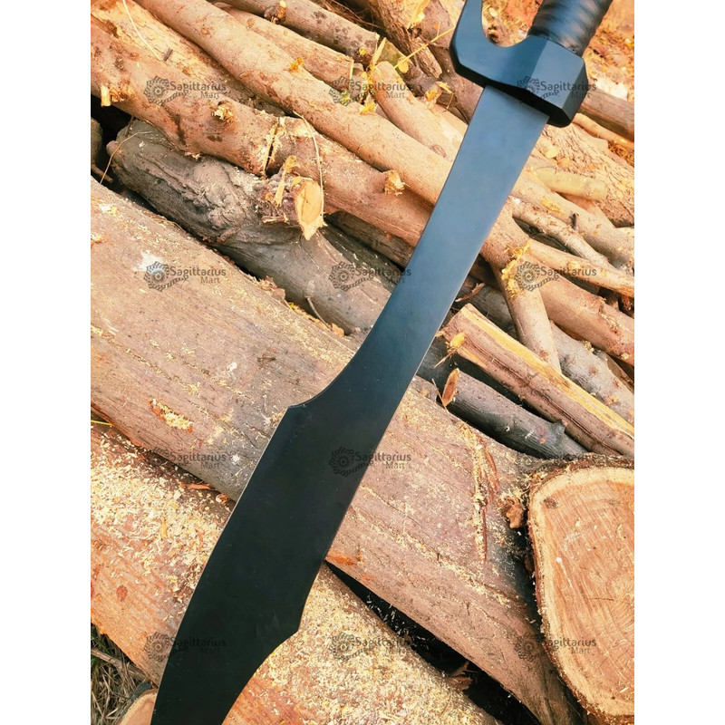 The 300s Legacy A High Carbon Steel Spartan Blade 2
