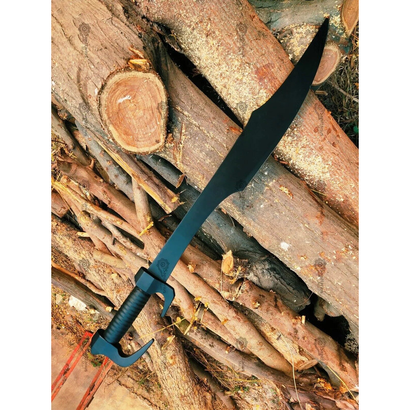 The 300s Legacy A High Carbon Steel Spartan Blade 6