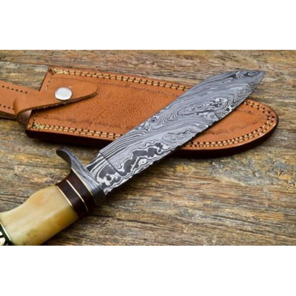 Handmade Damascus Steel Hunting Skinner Knife Camel Bone Buffalo Horn Brass Handle With Leather Sheathe Gift For USA 2