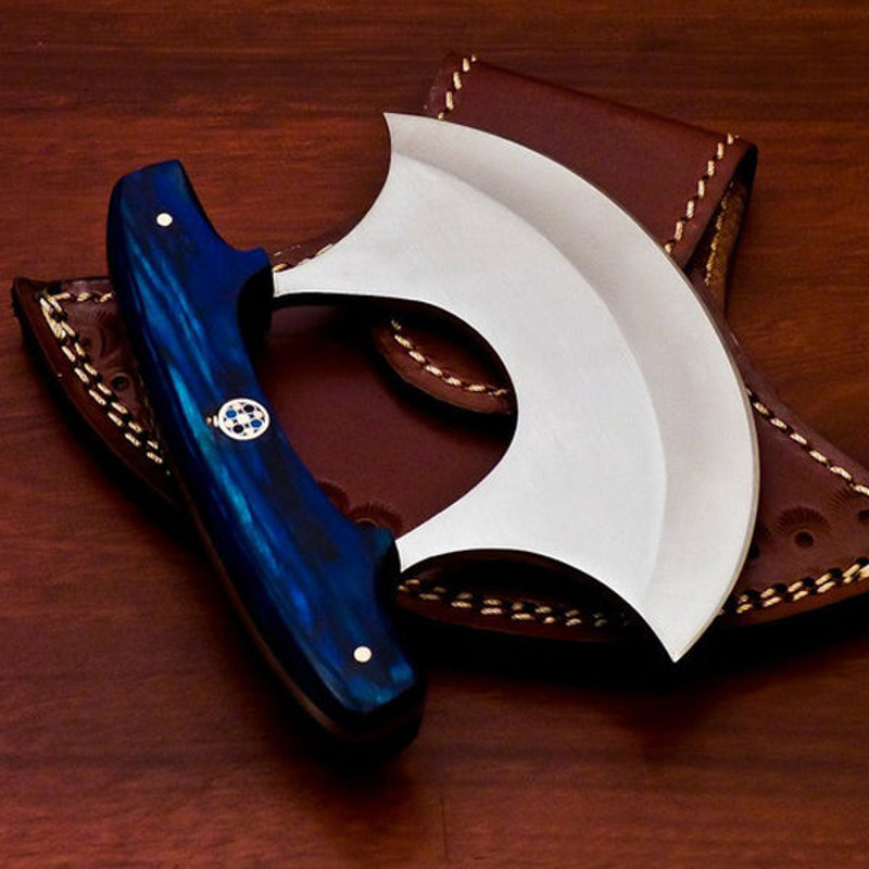 PizzaCutterAndUluKnife_1_7ec52a88-30e3-401b-9bc6-bd10815487c5 (1).jpg