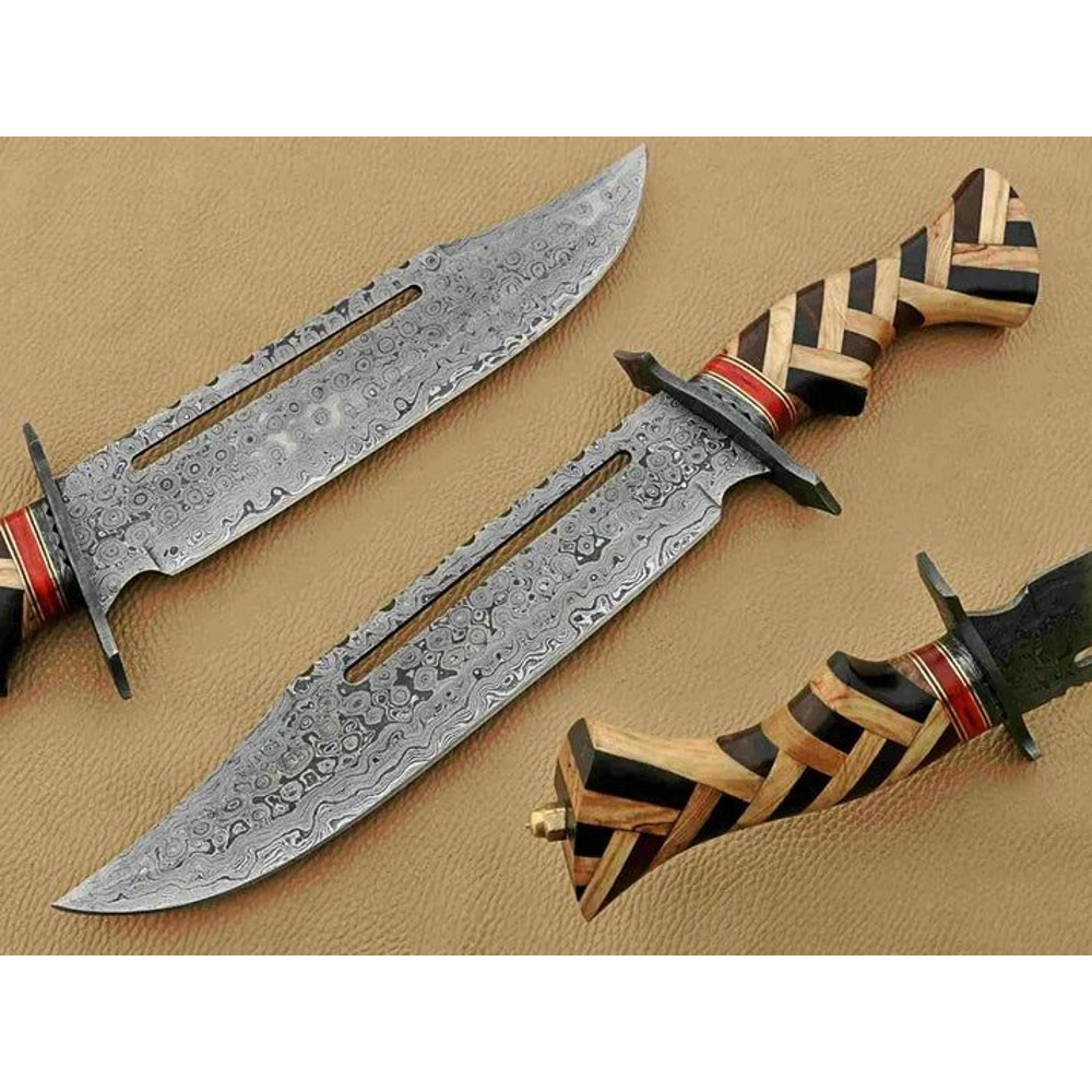 Handmade Damascus Steel Hunting Knife Bowie Knife 13 Inch Long Knife Olive Wood Handel With Leather 0