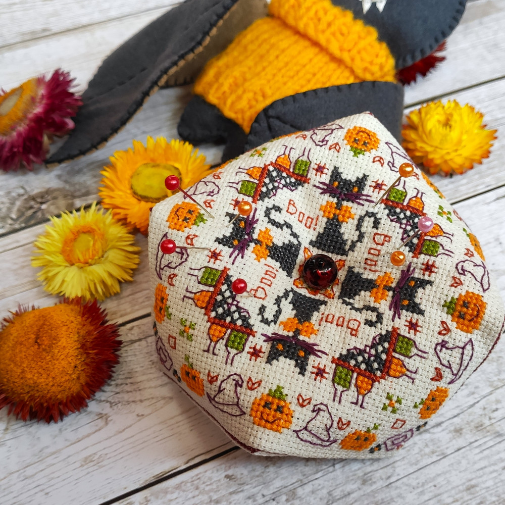 Cross Stitch Pattern Halloween Pincushion Easy Biscornu PDF Instant Download 0