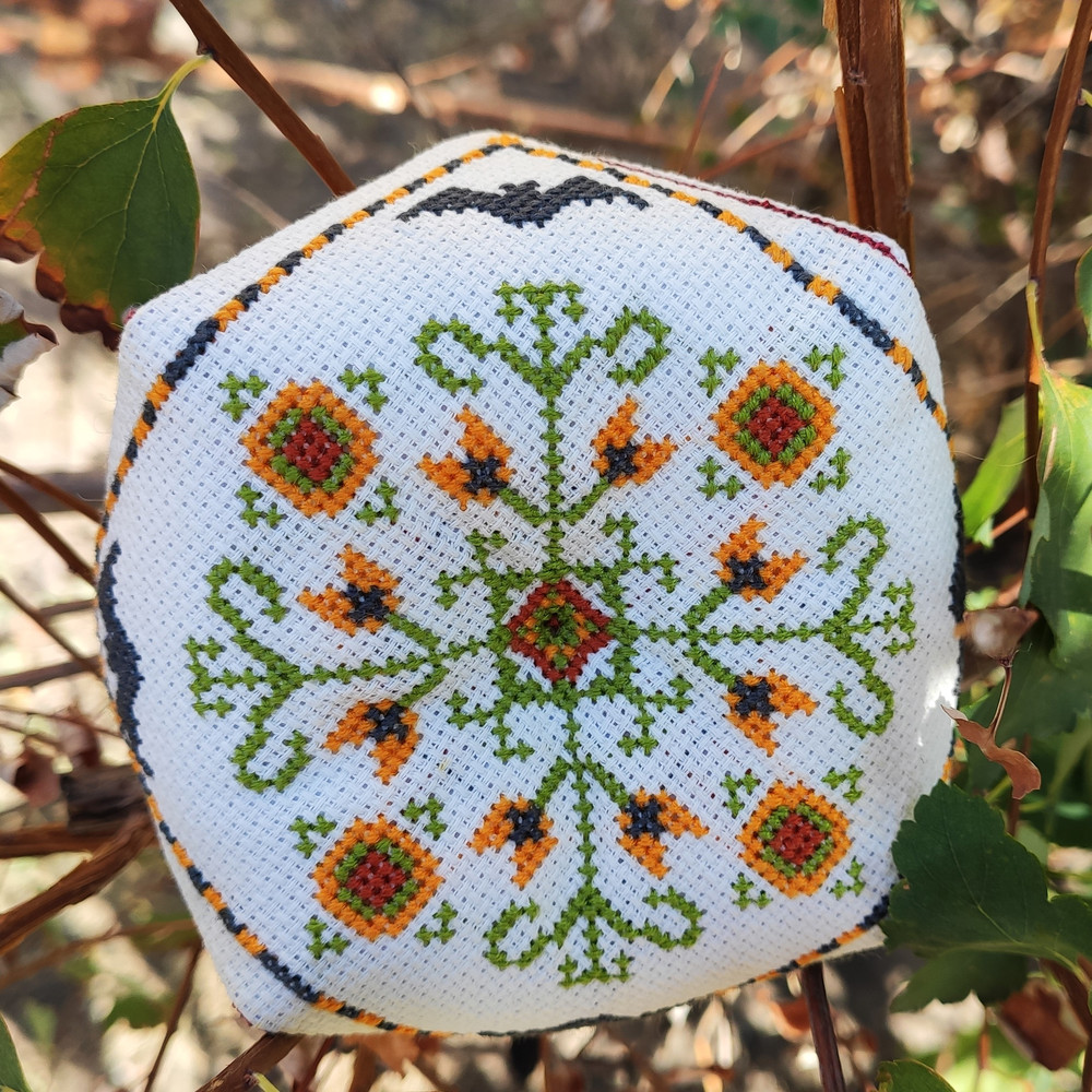 Cross Stitch Pattern Halloween Pincushion Easy Biscornu PDF Instant Download 7