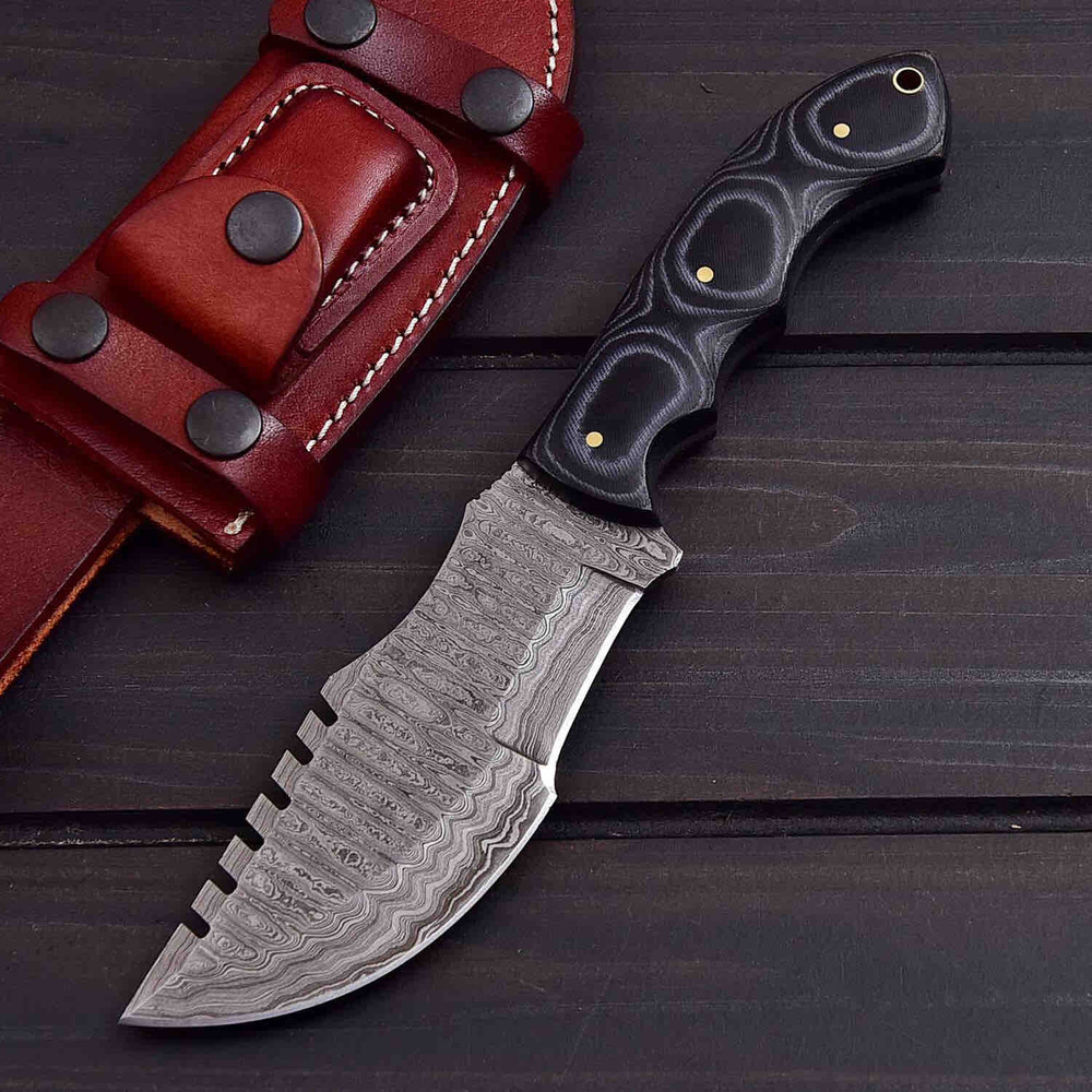 BUSHCRAFT TRACKER KNIFE 0