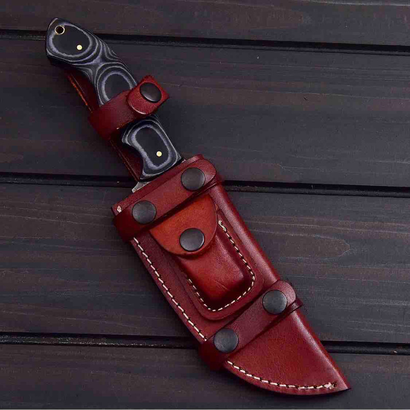 BUSHCRAFT TRACKER KNIFE 4