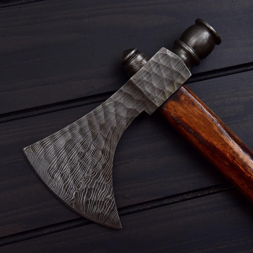 Smoking Pipe Tomahawk 2