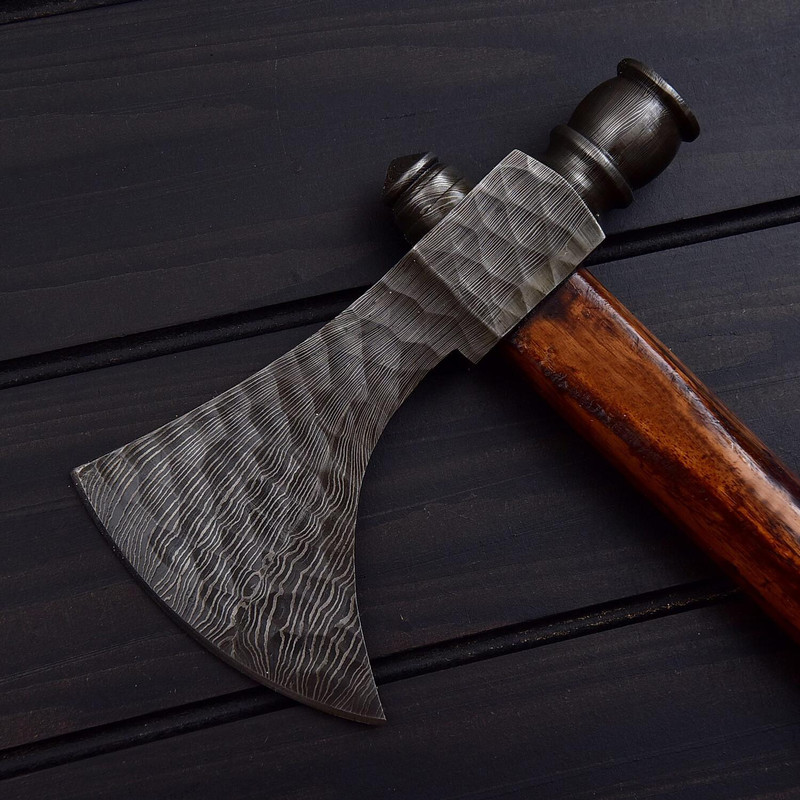 Smoking Pipe Tomahawk 2