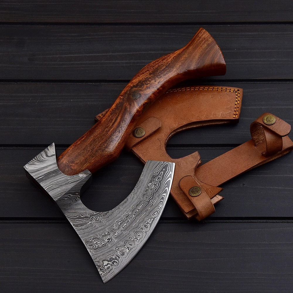 Functional Tomahawk 1