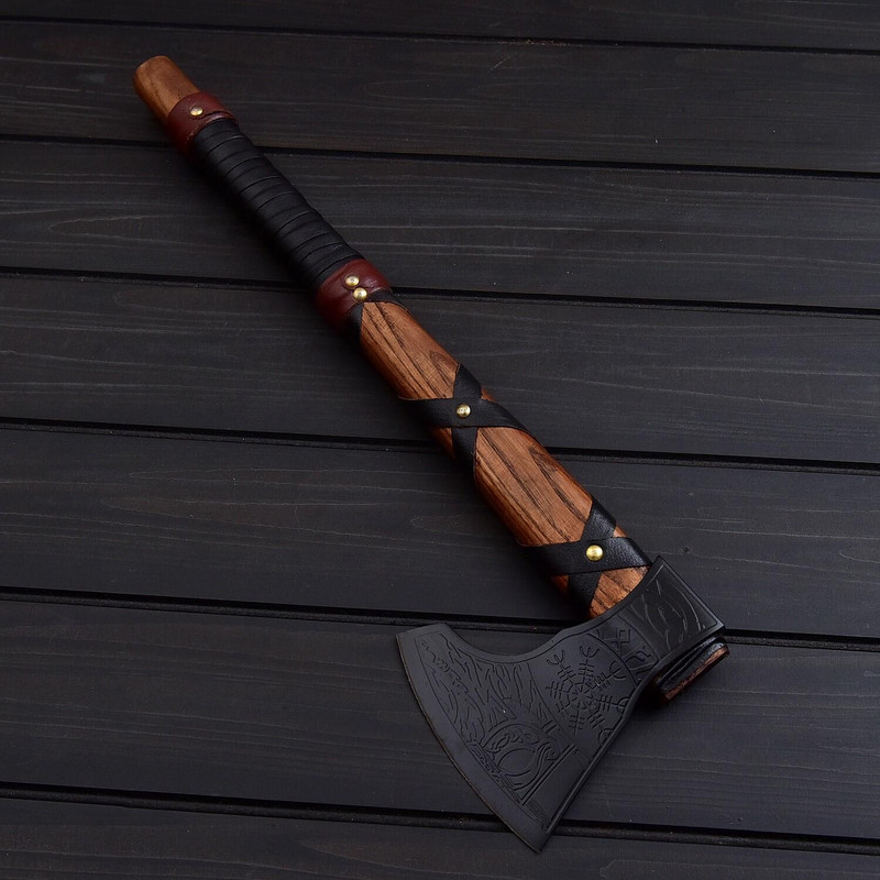 Black Viking Tomahawk 0