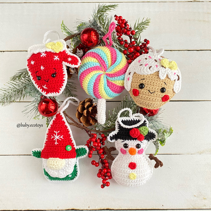 Crochet Amigurumi Pattern Christmas Tree Ornaments 0