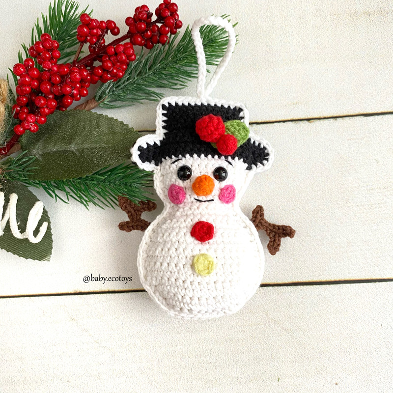 Crochet Amigurumi Pattern Christmas Tree Ornaments 3