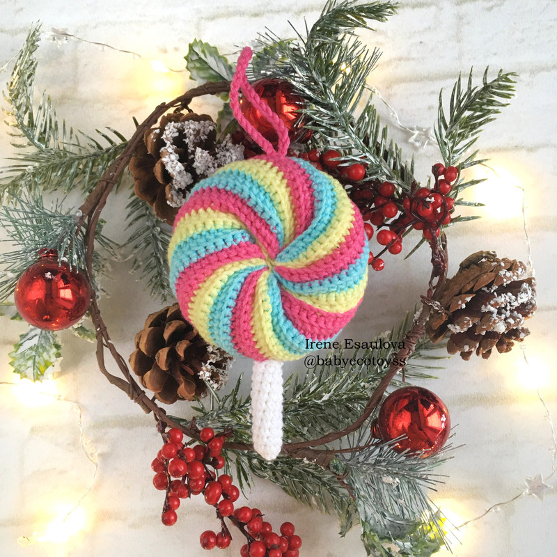 Crochet Amigurumi Pattern Christmas Tree Ornaments 4