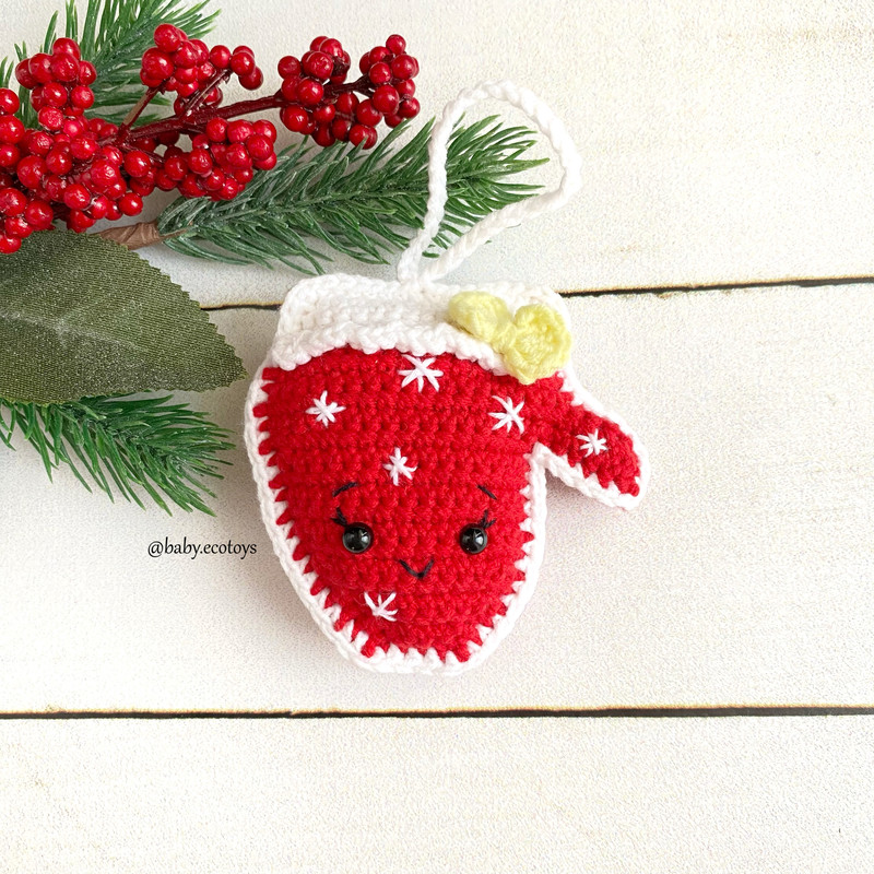 Crochet Amigurumi Pattern Christmas Tree Ornaments 5