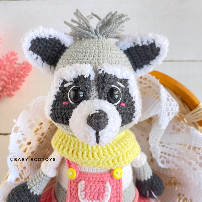 Crochet Amigurumi Pattern Raccoon Marla Toy 1