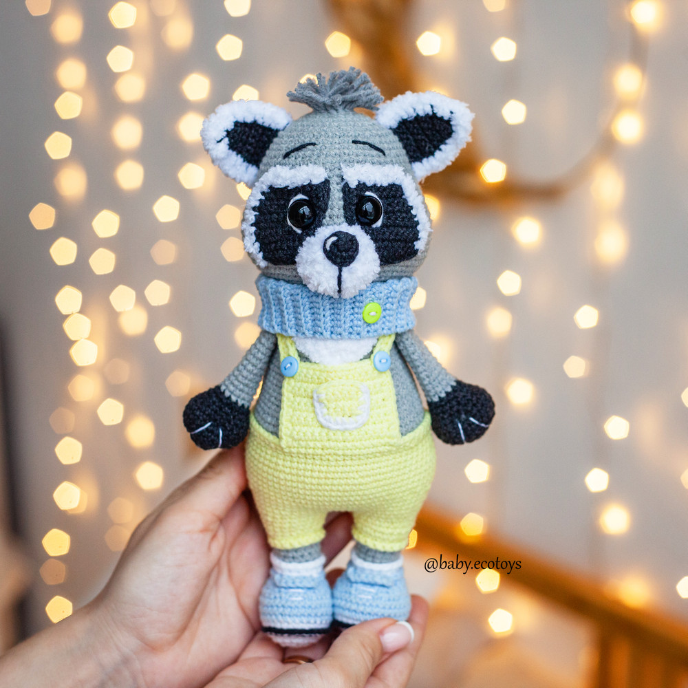 Crochet Amigurumi Pattern Raccoon Max Toy 3